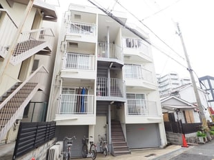 マンション松本の物件外観写真